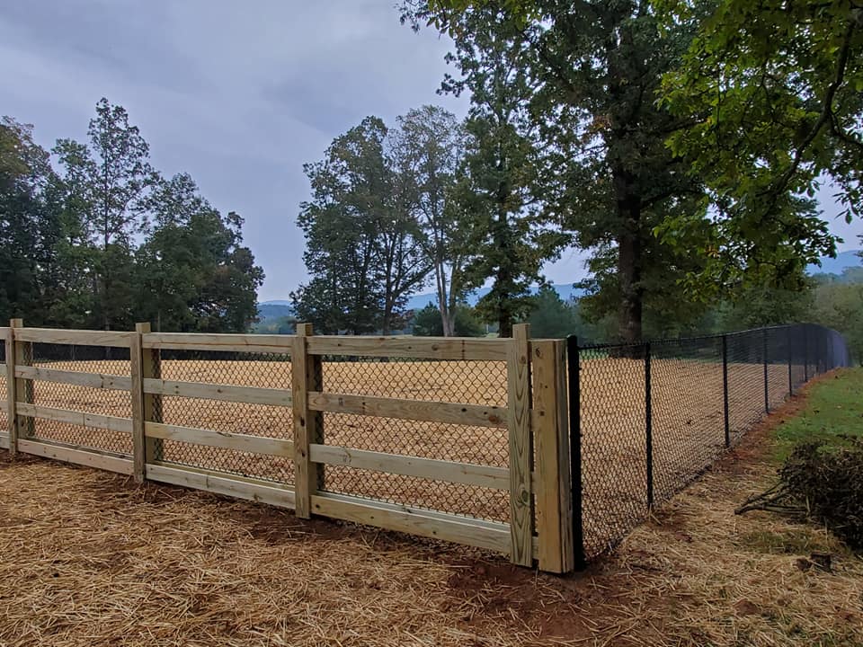 Residential Fencing Cleveland, TN